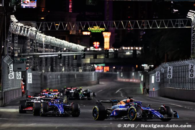 Voiture de course de Formule 1 Course automobile de Formule 1 Pop