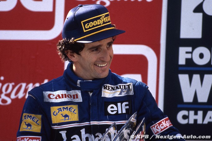 Casquette de F1 Formule 1 signée par Alain Prost